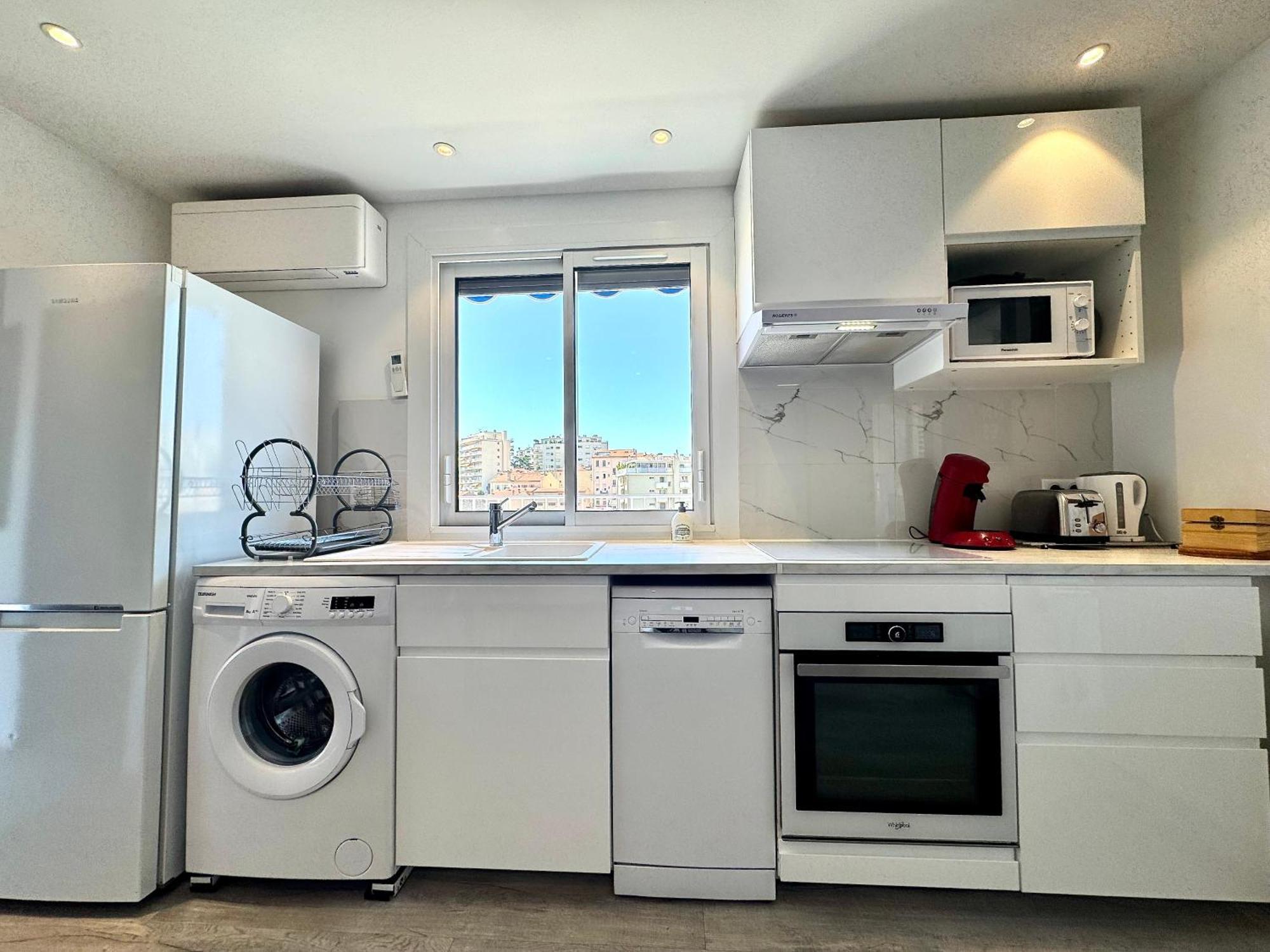 Apartment Le Saint-jean By Scls Locations